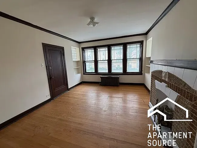 1943 Wesley Ave #201 — Photo 1