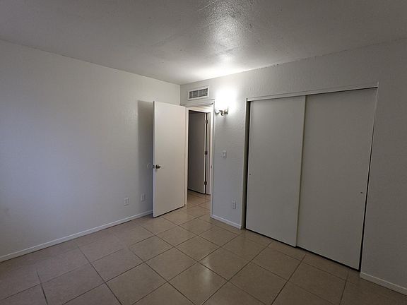 4th image of 2310 N Tucson Blvd APT 6