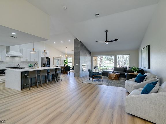 5th image of 9020 Sundial Dr