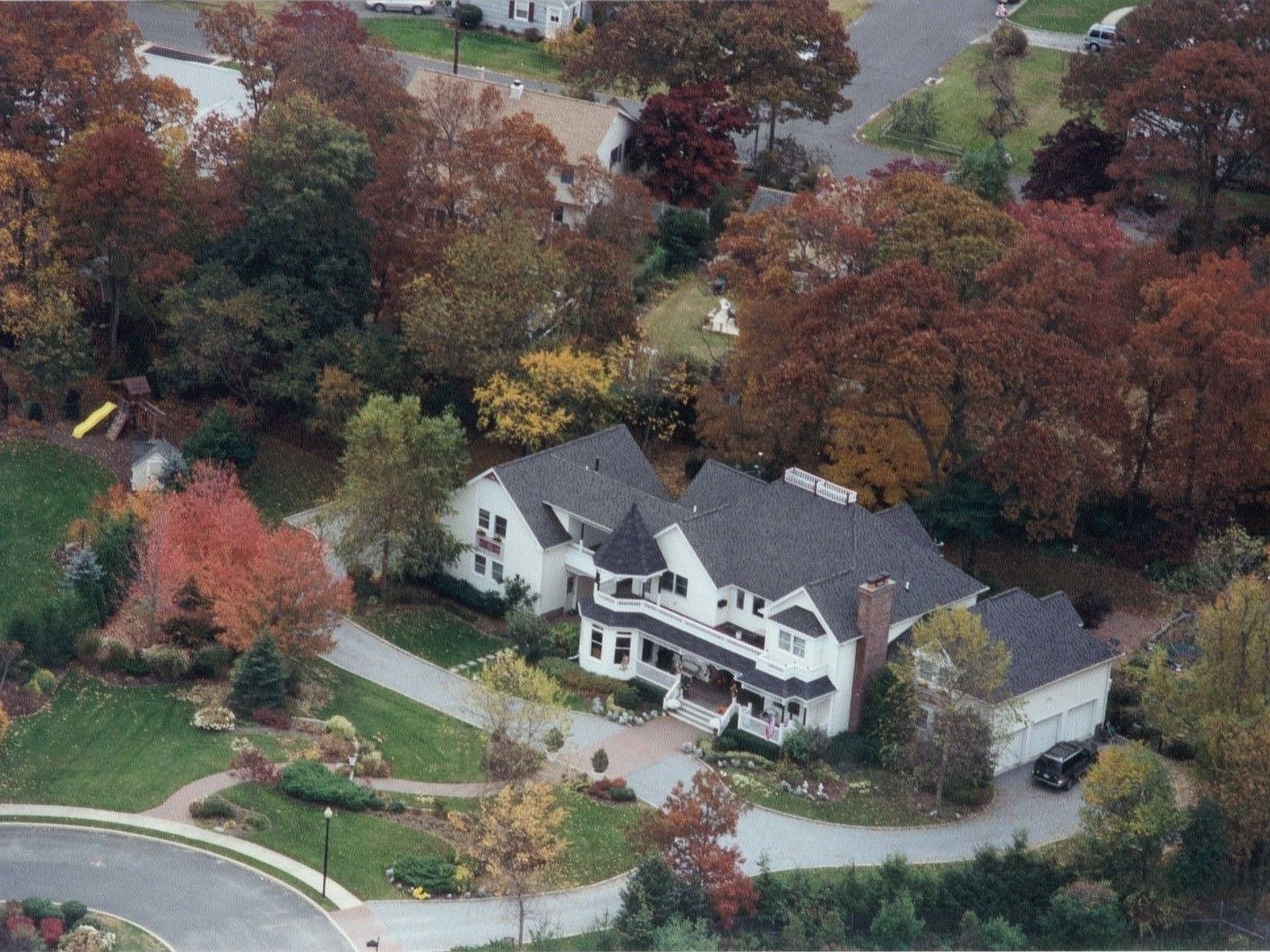 8 Collins Ct, Bayport, NY 11705 Zillow