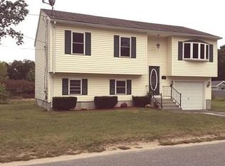 78 Wilmington St, Springfield, MA 01119