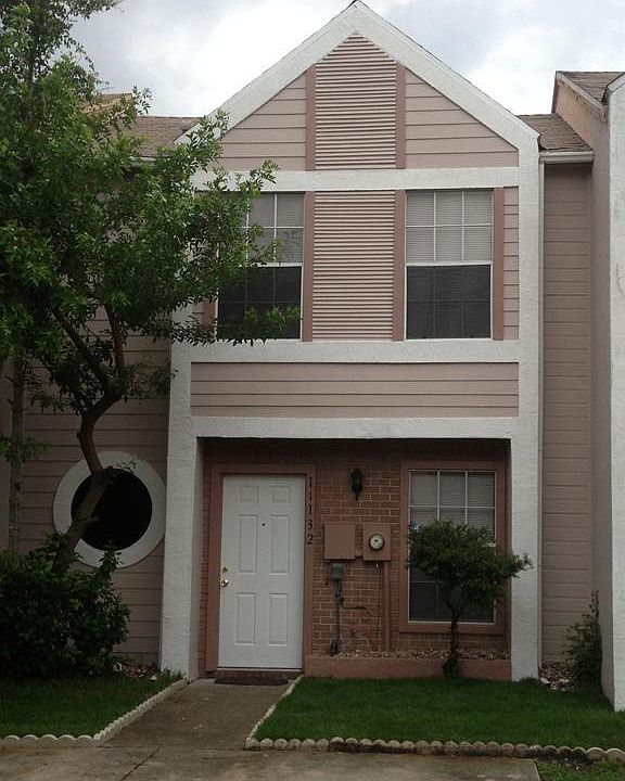 1st image of 11132 Essex Ridge Ct