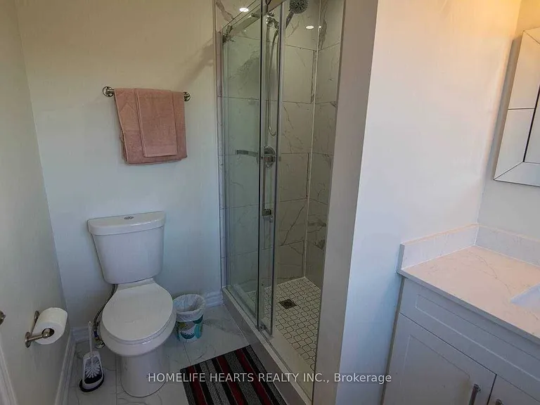 70 Beach Blvd — Photo 12