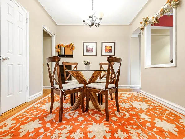 98-50 67th Ave APT 5J, Rego Park, NY 11374