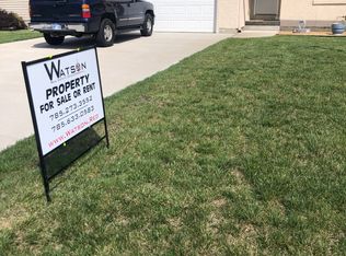 5324 NW Lana Ct, Topeka, KS 66618