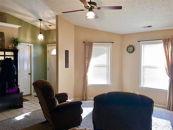 2nd image of 4701 Osprey Dr E