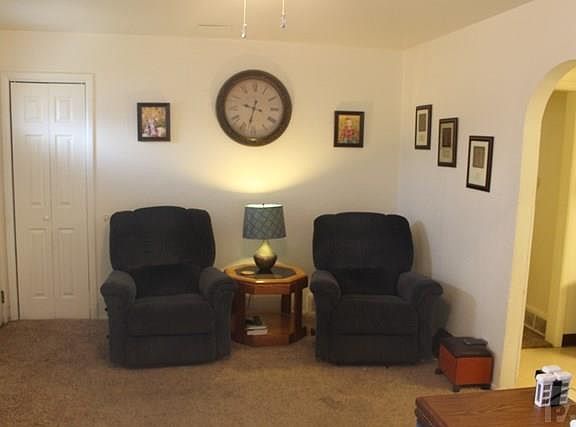 2nd image of 1113 Mass St