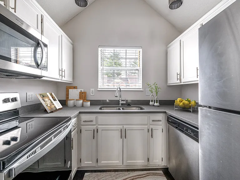 Townhomes by Corinth — Photo 3
