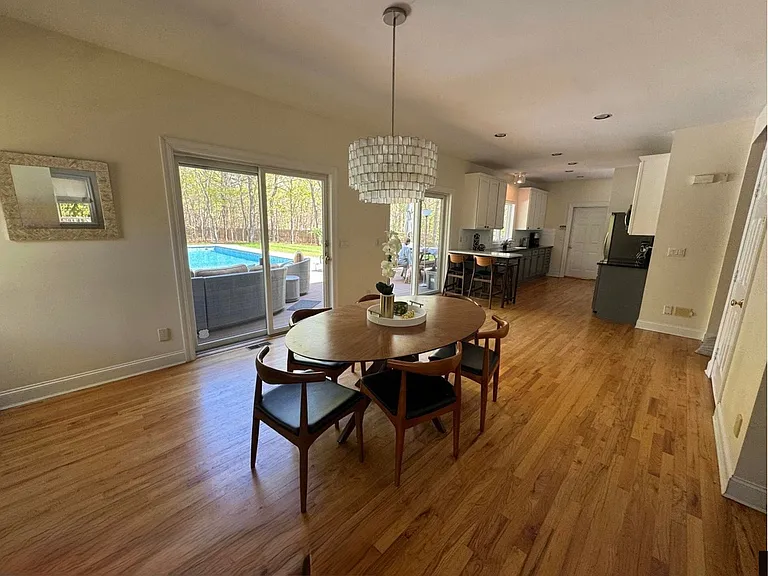 4 Bennett Dr — Photo 12