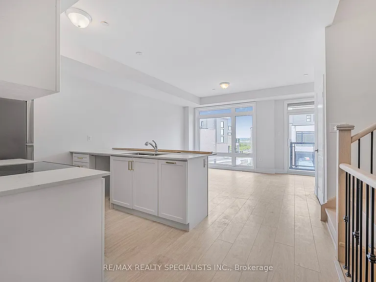 95 Marina Village Dr — Photo 11