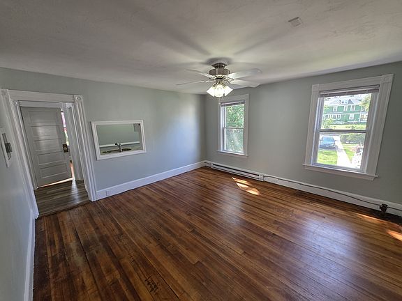 2nd image of 408 Winter St #2