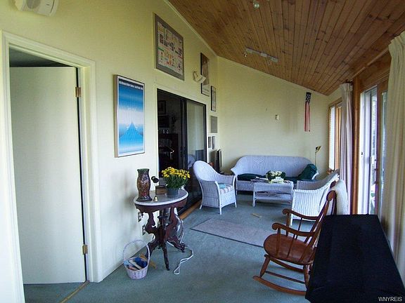 5th image of 5713 West Blf