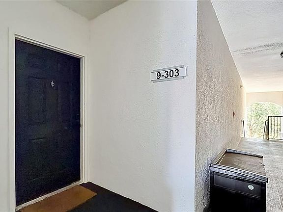 2nd image of 2615 MAITLAND CROSSING WAY #303