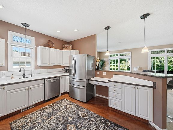 5th image of 3010 S Wood Dale Dr #14