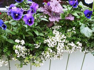 4457 SE Wynnwood Dr, Hillsboro, OR 97123