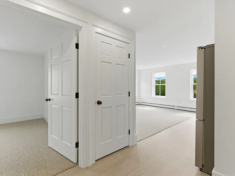 16 Central St #1 — Photo 14