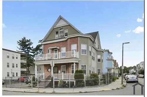53 Topliff St #2 Photo 1
