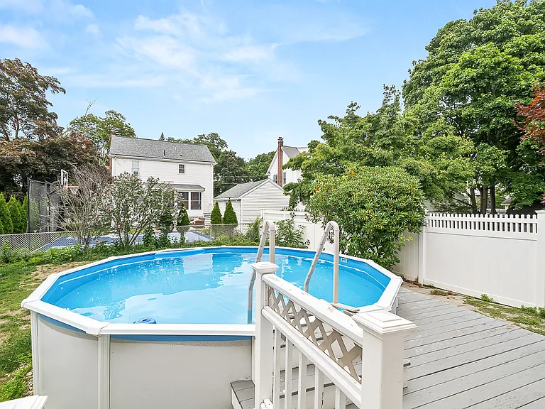 48 Whitney Rd — Photo 21