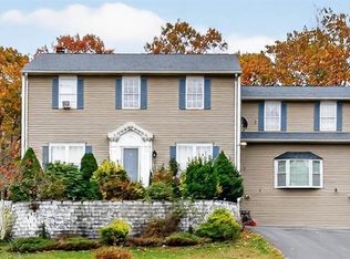 14 Audubon Ln, Hope, RI 02831