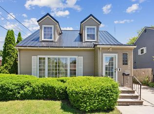 615 Marsh St, Waterloo, IA 50701