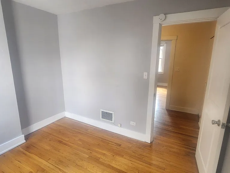 517 Summerlea St — Photo 18