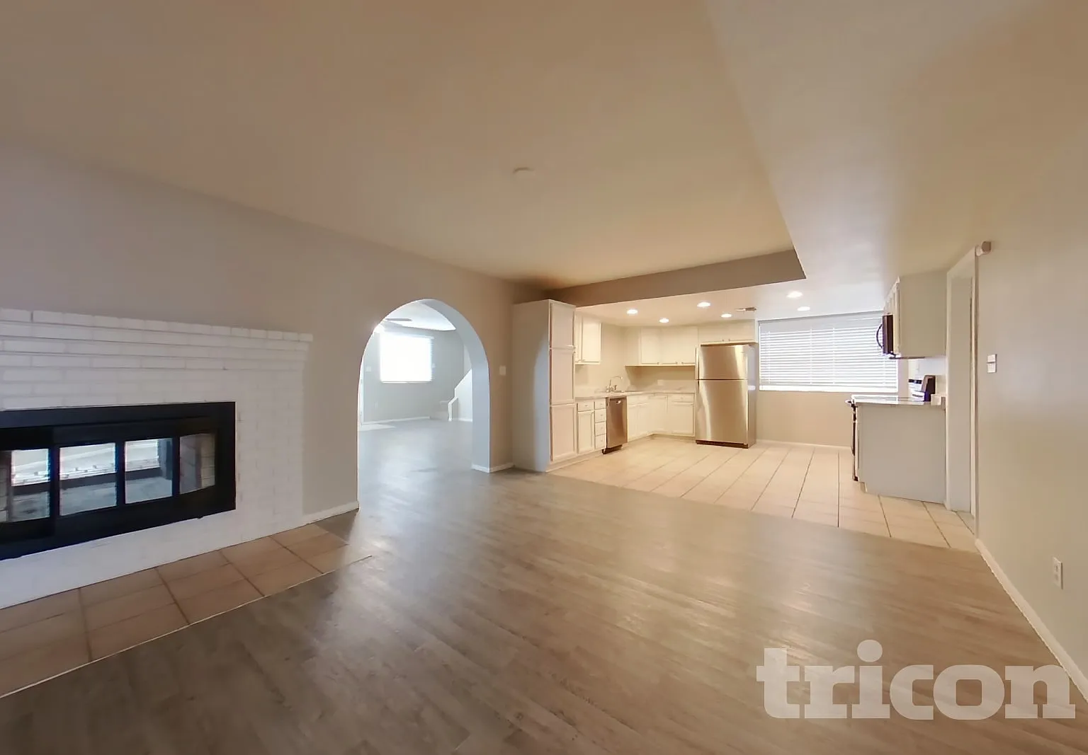 4832 N 87th Lane Phoenix AZ — Photo 4