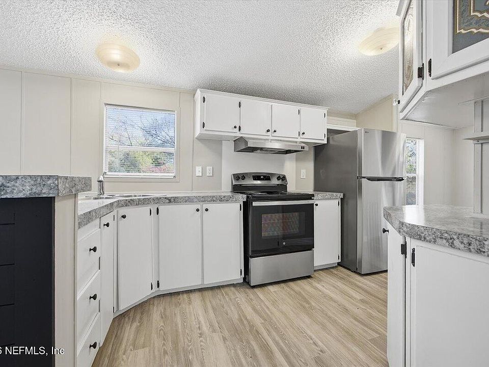 1st image of 5621 WILLOW Road