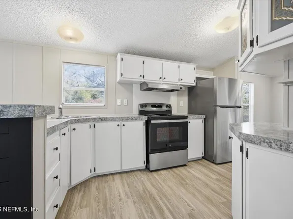 5621 WILLOW Road, Macclenny, FL 32063