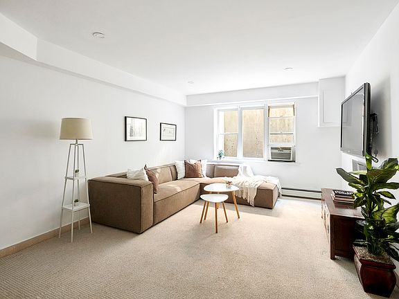5th image of 129D Degraw St