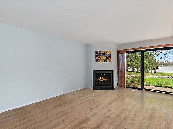 3rd image of 287 Deer Trail Ct APT D