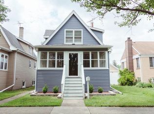 3842 Cleveland Ave, Brookfield, IL 60513