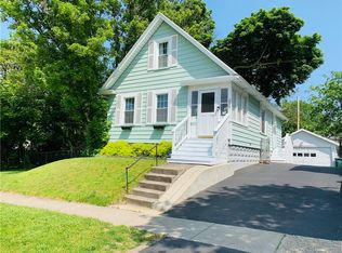 218 Middlesex Rd, Rochester, NY 14610
