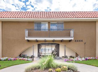 Carson Oakwood Apartments, Sherman Oaks, CA 91423