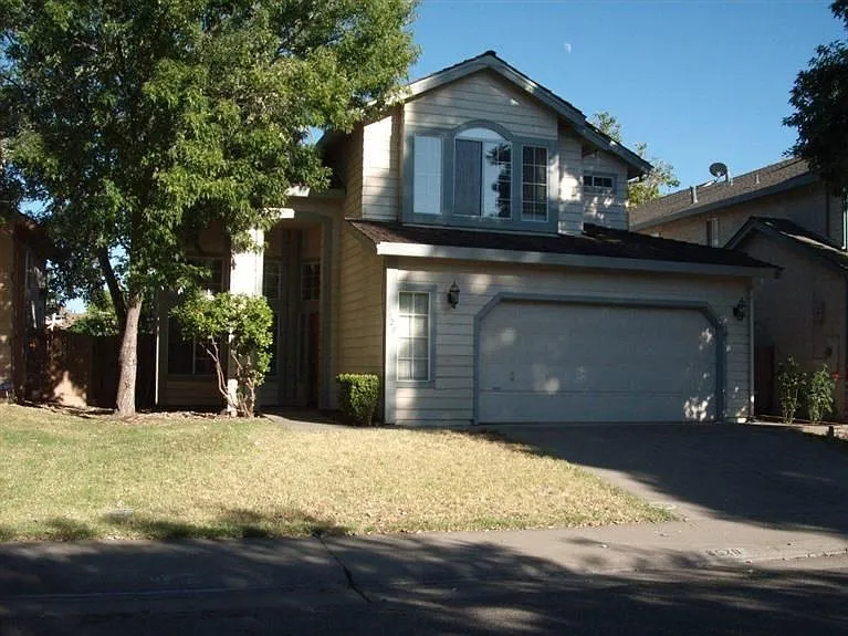 8520 Longspur Way photo 1
