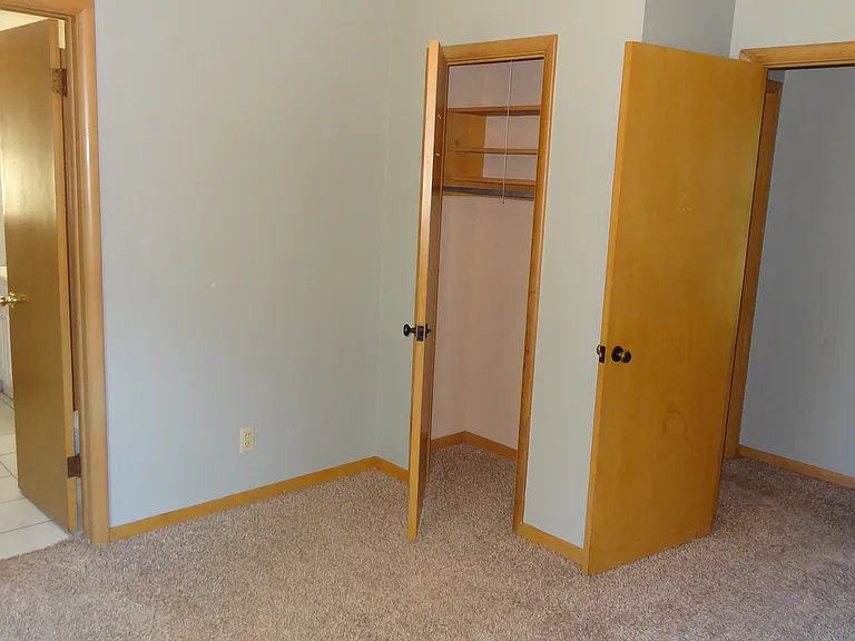 NE Bedroom