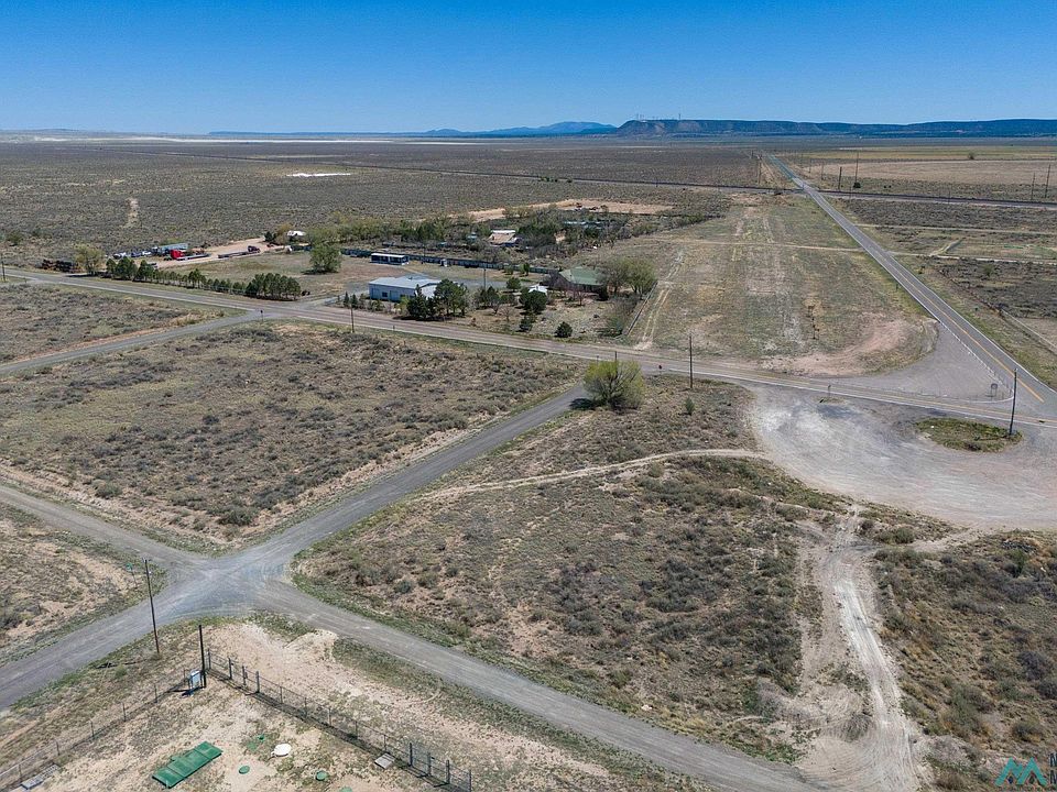 2nd image of 1 Three Sevens Ranch Rd