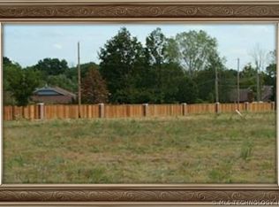 2915 SE Stonewall Dr, Bartlesville, OK 74006