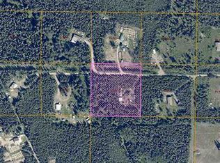 139 N Grange Hall Rd, Fairbanks, AK 99712