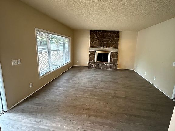 2nd image of 4600 NE 137th Ave