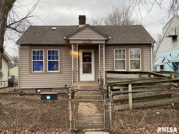 2131 W Ann St, Peoria, IL 61605
