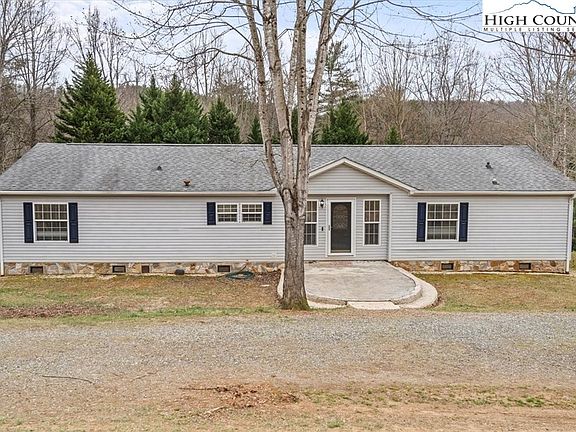 2nd image of 232 Berry Mountain Lane