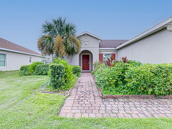 3rd image of 3805 Gulf Shore Cir