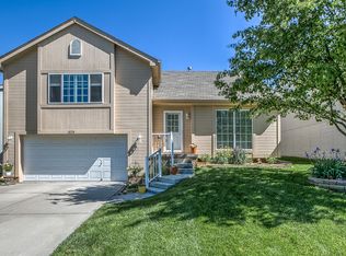 18124 Edna St, Omaha, NE 68136