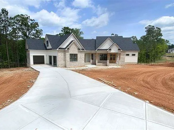 39 Sweet Rose Ct, Newnan, GA 30265