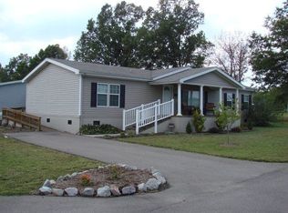 175 Running Deer Ln, Paris, TN 38242