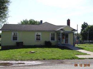 312 S 27th St, Lexington, MO 64067