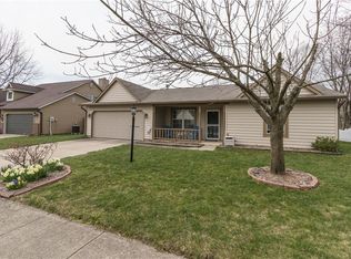 5437 Old Barn Dr, Indianapolis, IN