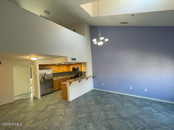 3rd image of 11182 Snapdragon St #25