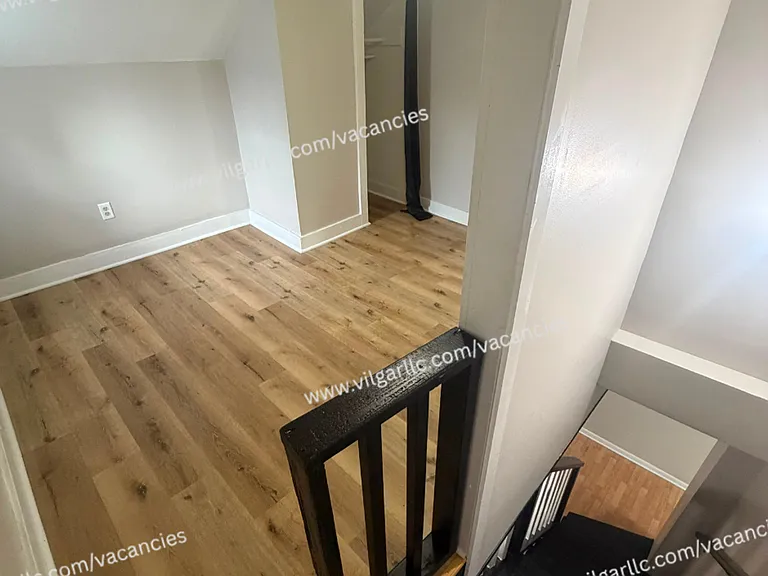 4611 Pine Ave — Photo 13