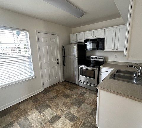 3rd image of 3513 Briel St #U1